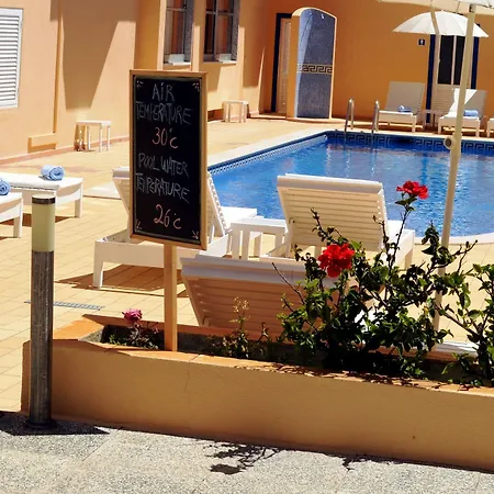 Apolo 3* ヴィラ・レアル・デ・サント・アントニオ