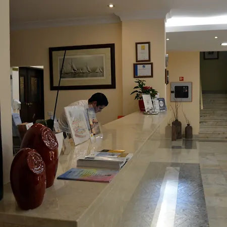 Apolo 3* ヴィラ・レアル・デ・サント・アントニオ