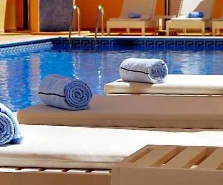 Apolo Hotel 3*