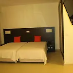 מלון Apolo Vila Real de Santo António